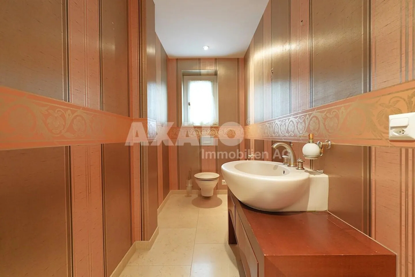 Villa with generous space concept in Rheineck - Photo 12 of 16