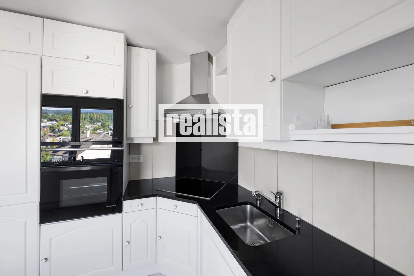 4,5-Zimmer-Wohnung im 3. Stock - Foto 2 von 9