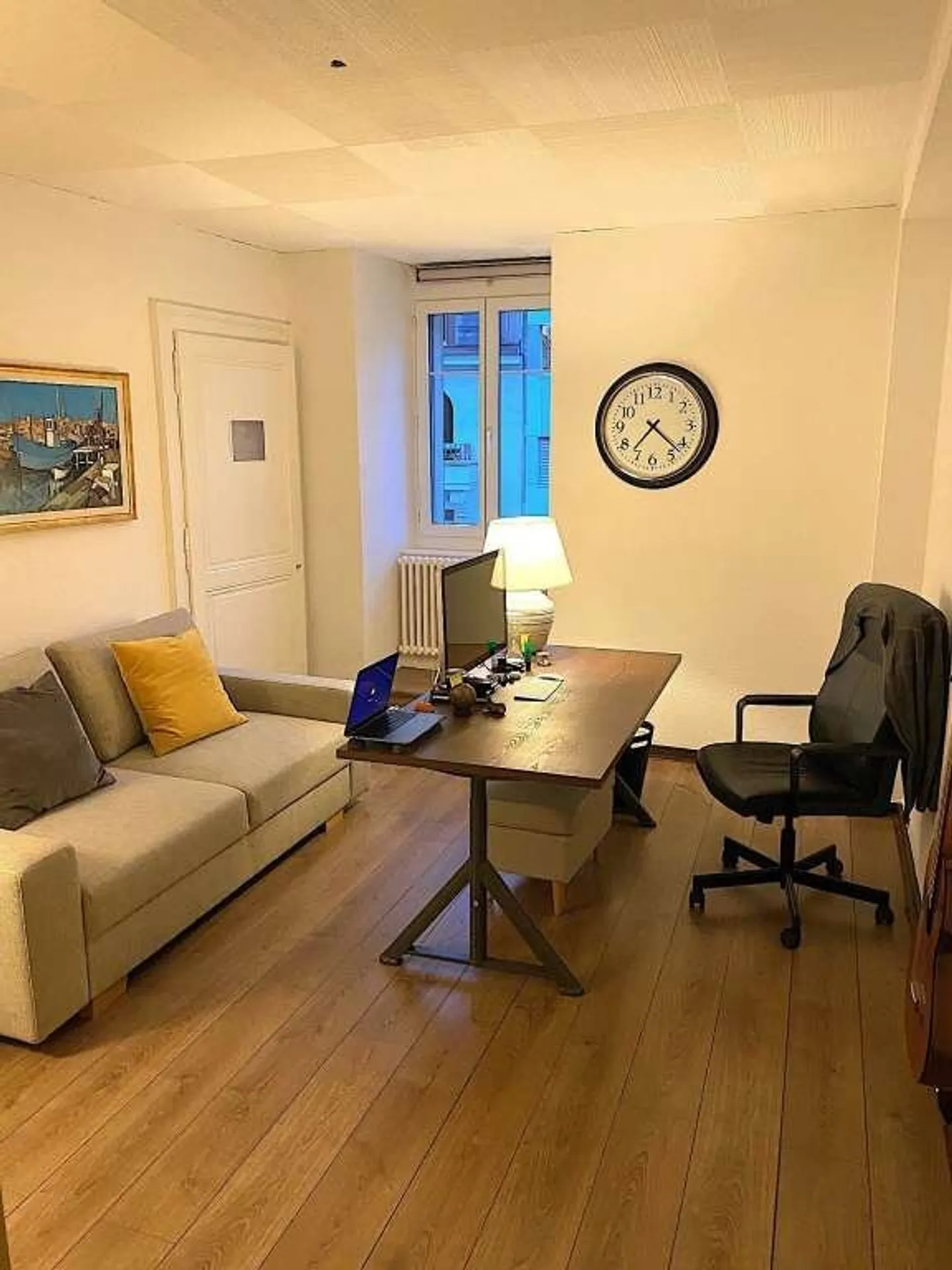 3.0 room commercial space on the 4th floor - Photo 2 of 5