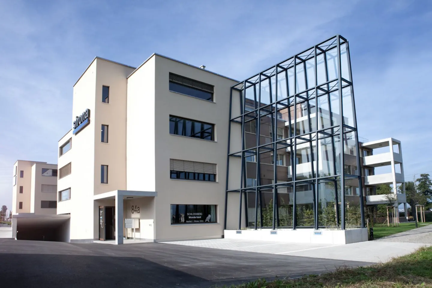 Emplacement de bureau attrayant avec potentiel ! - Photo 1 sur 4