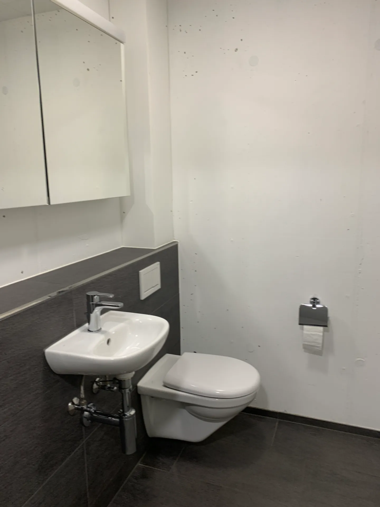 Emplacement de bureau attrayant avec potentiel ! - Photo 4 sur 4