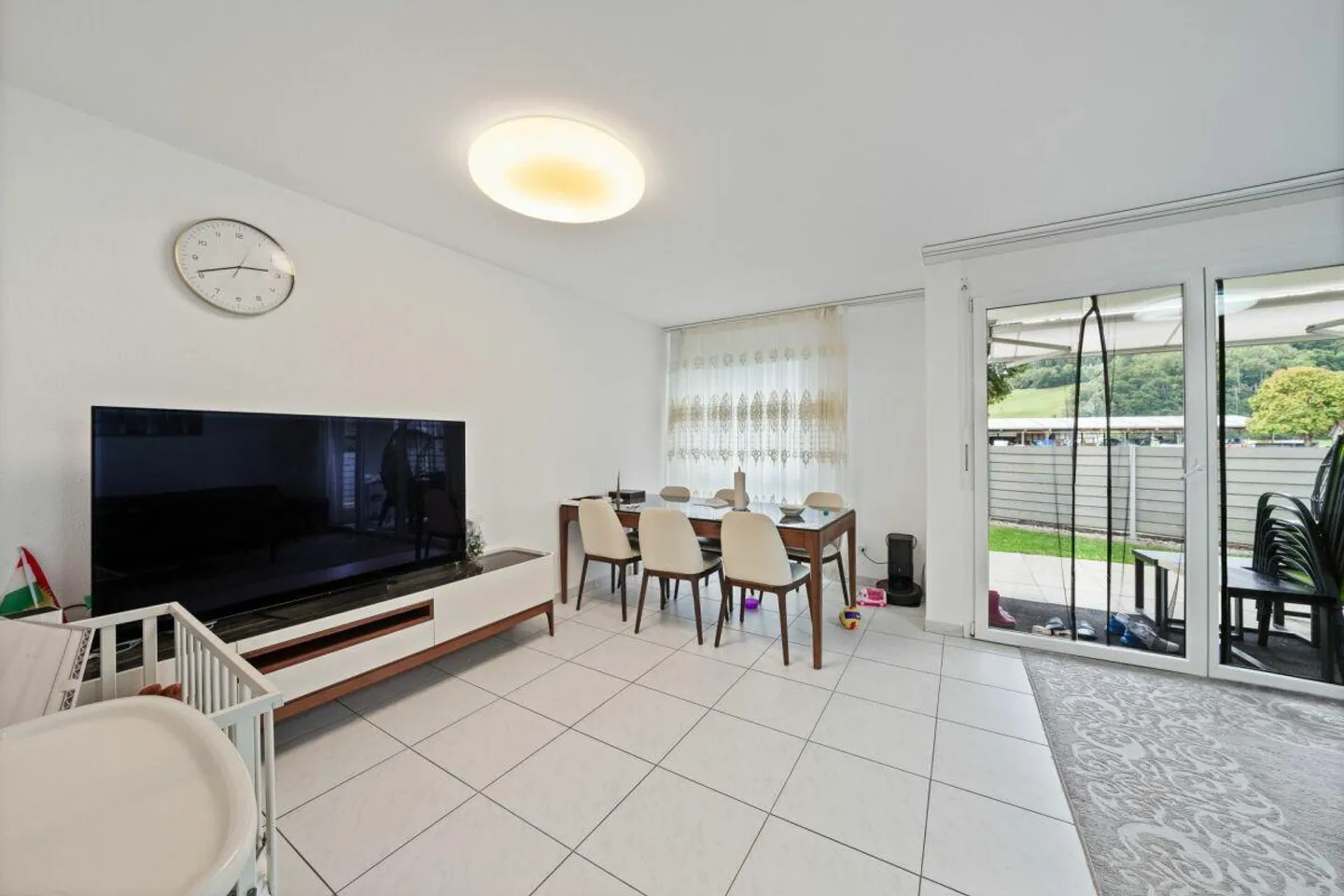 4.5-room apartment in a quiet location with unobstructed views - Photo 2 of 21