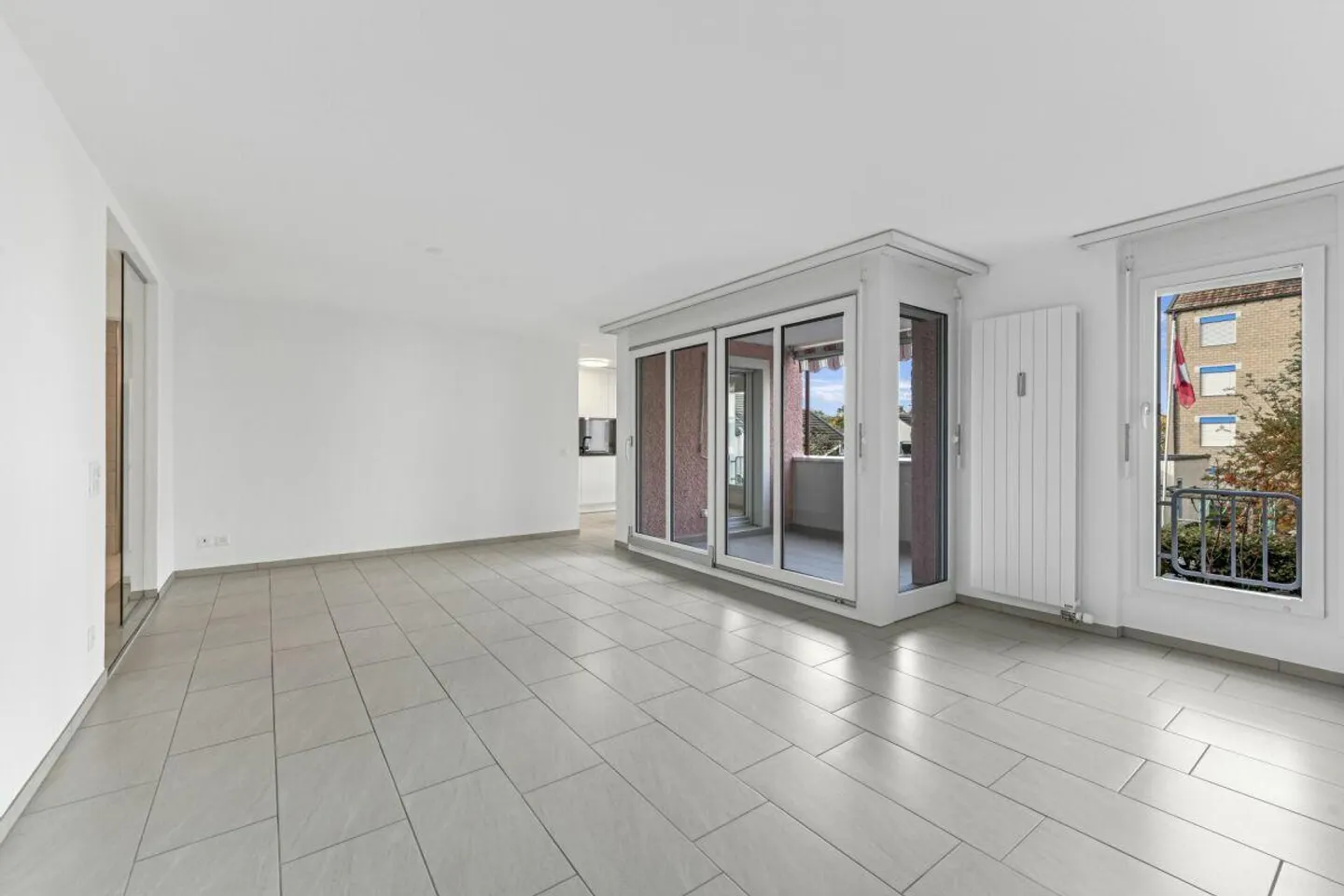 Modernes Apartment in Wil SG - Foto 1 von 23