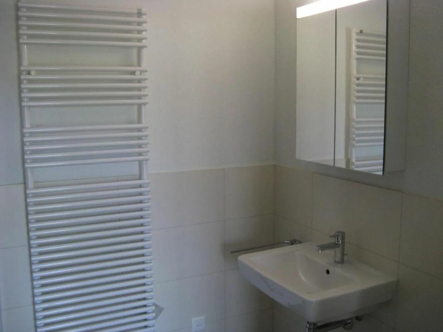 Special 4 1/2-room apartment with beautiful terrace - Photo 9 of 11