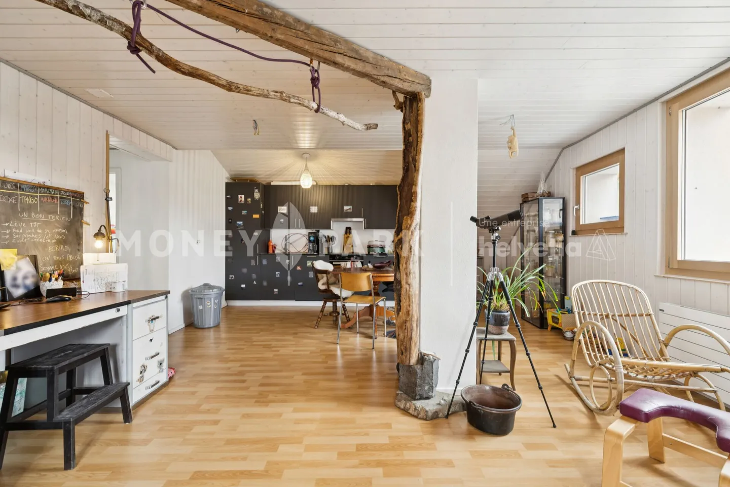 Appartement de deux pièces et demie au dernier étage - Photo 3 sur 8