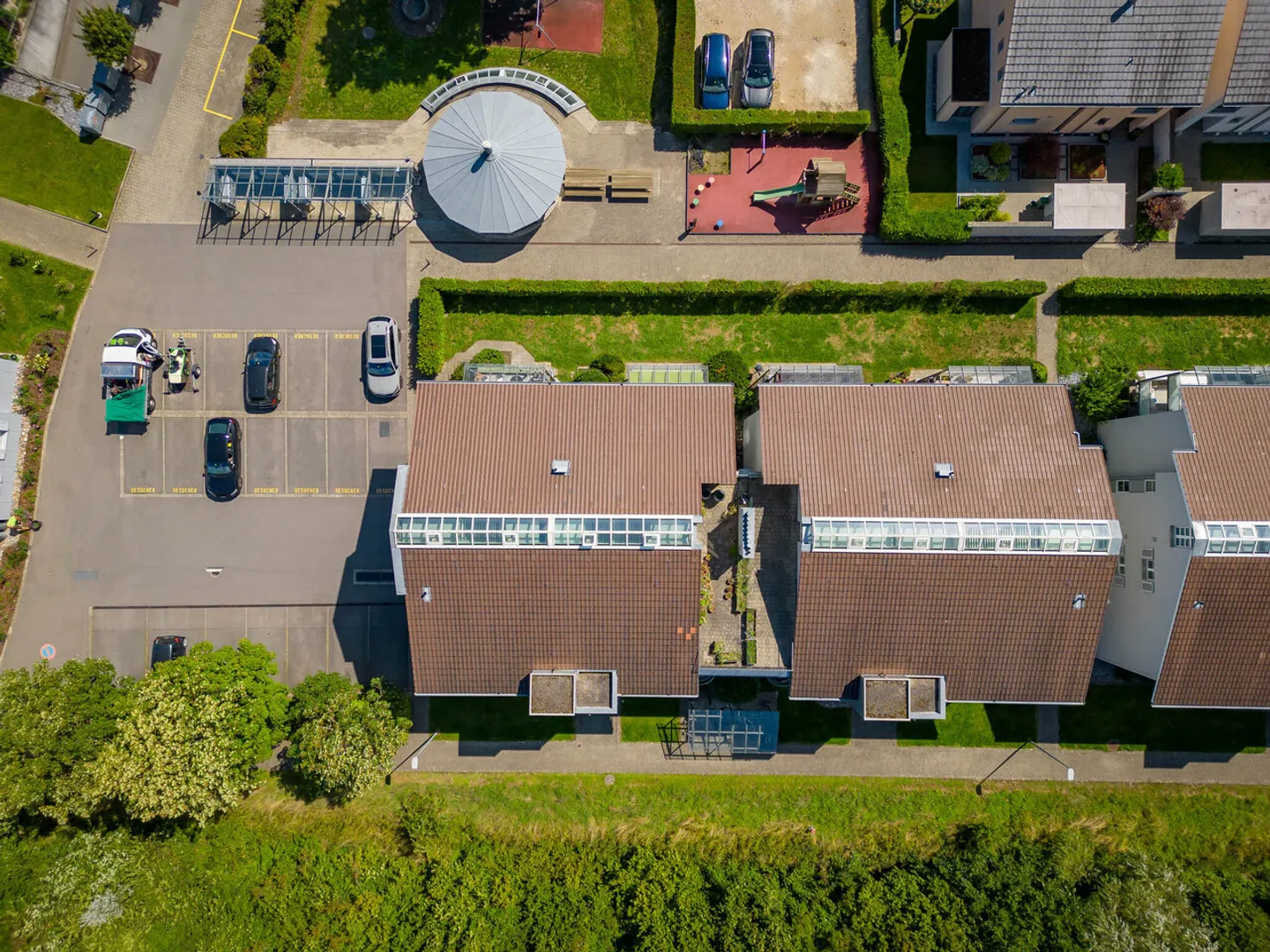 Pronto per essere abitato luminoso appartamento maisonette di 4,5 stanze a Hunzenschwil - Foto 2 di 14