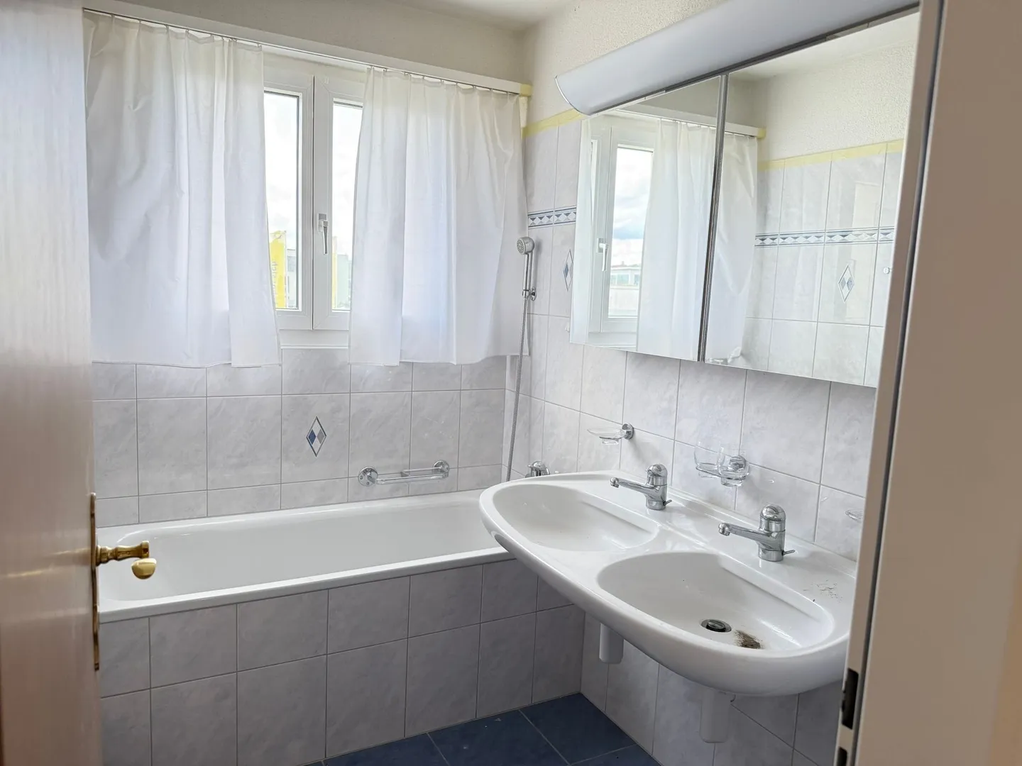 Appartement 4,5 pièces avec balcon à Bremgarten - Photo 8 sur 9