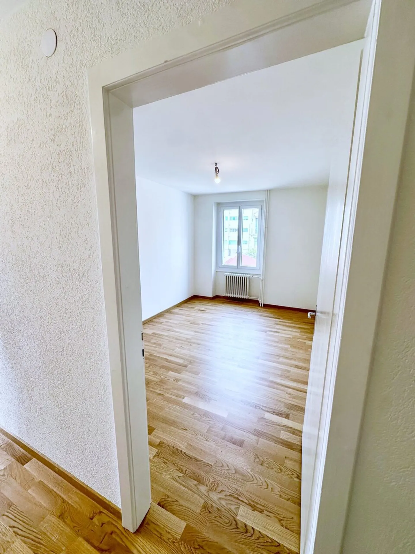 Appartement de 3.0 pièces au 1er étage - Photo 4 sur 7