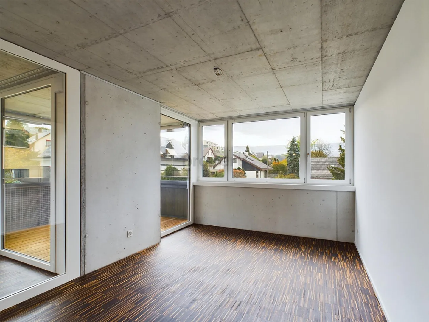 Appartement penthouse luxueux avec 3,5 pièces à Therwil, Canton BL - Photo 4 sur 12