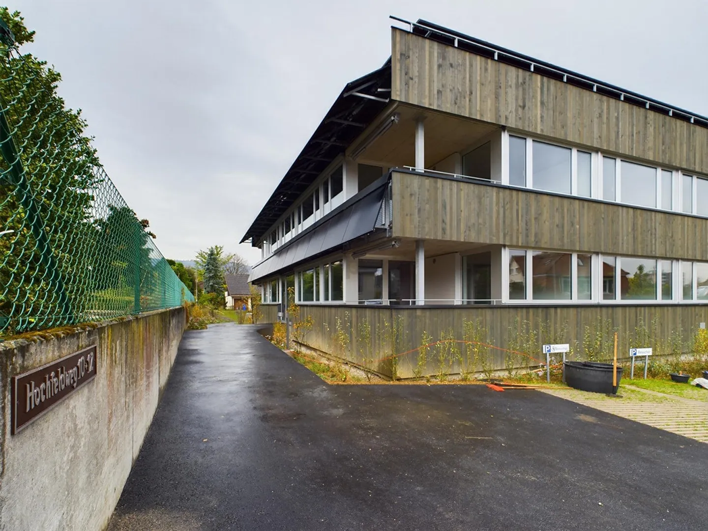 Appartement penthouse luxueux avec 3,5 pièces à Therwil, Canton BL - Photo 10 sur 12