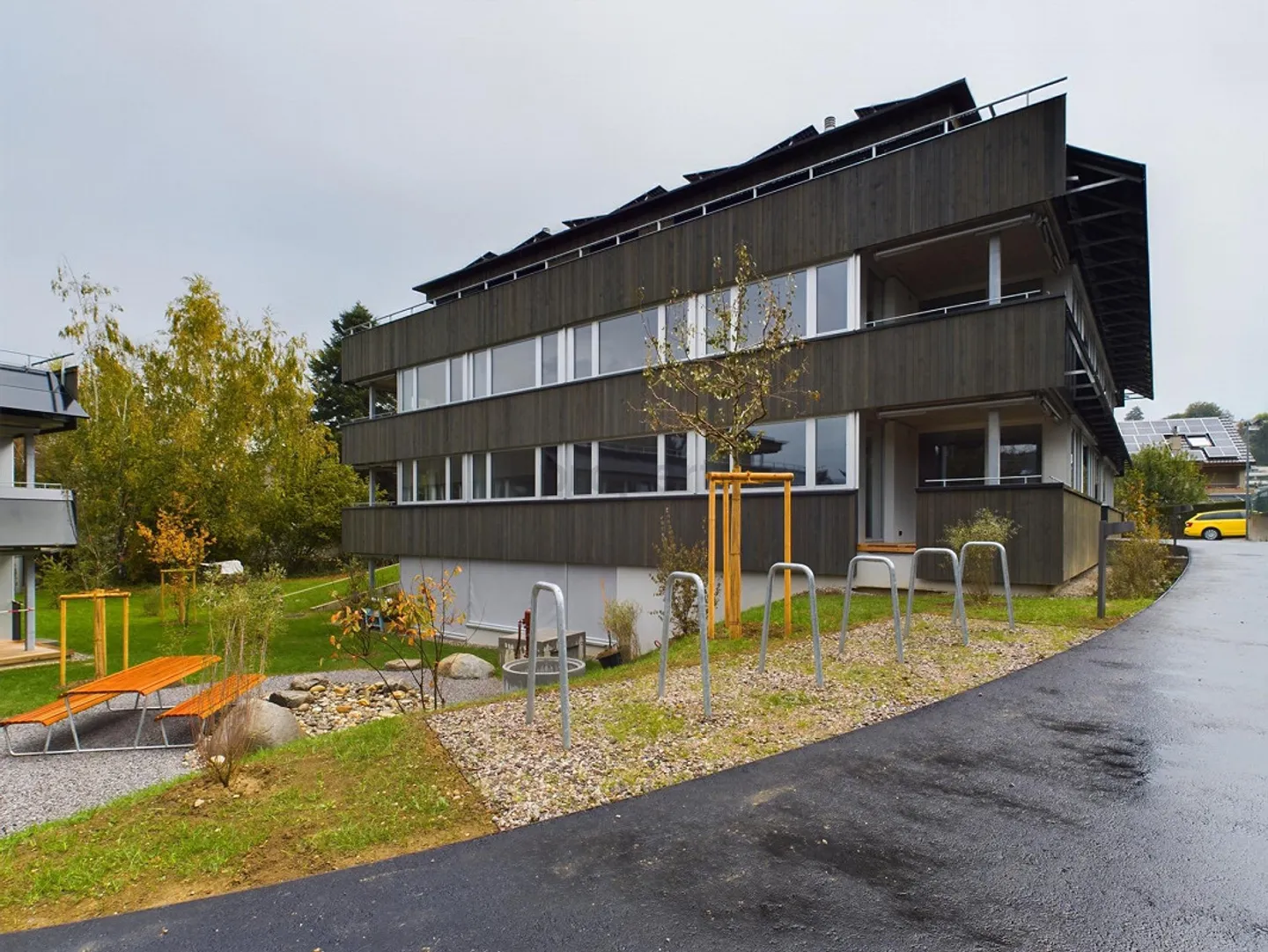 Appartement penthouse luxueux avec 3,5 pièces à Therwil, Canton BL - Photo 11 sur 12