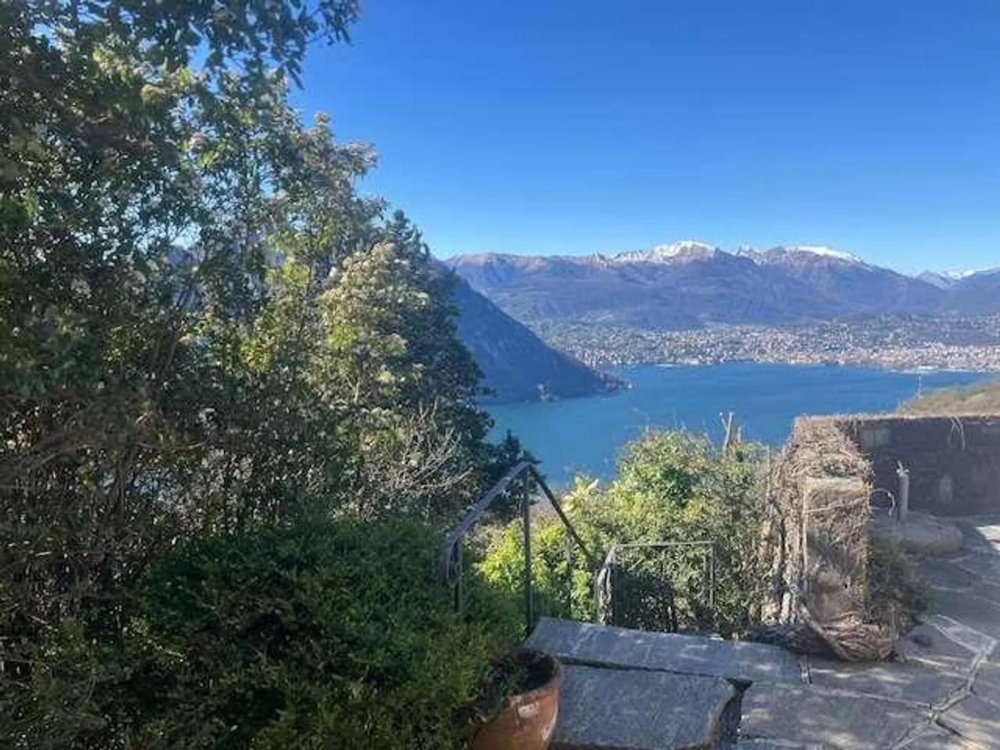 Wo der See auf die Alpen trifft. Ihre Private Oase des Friedens - Foto 2 von 10