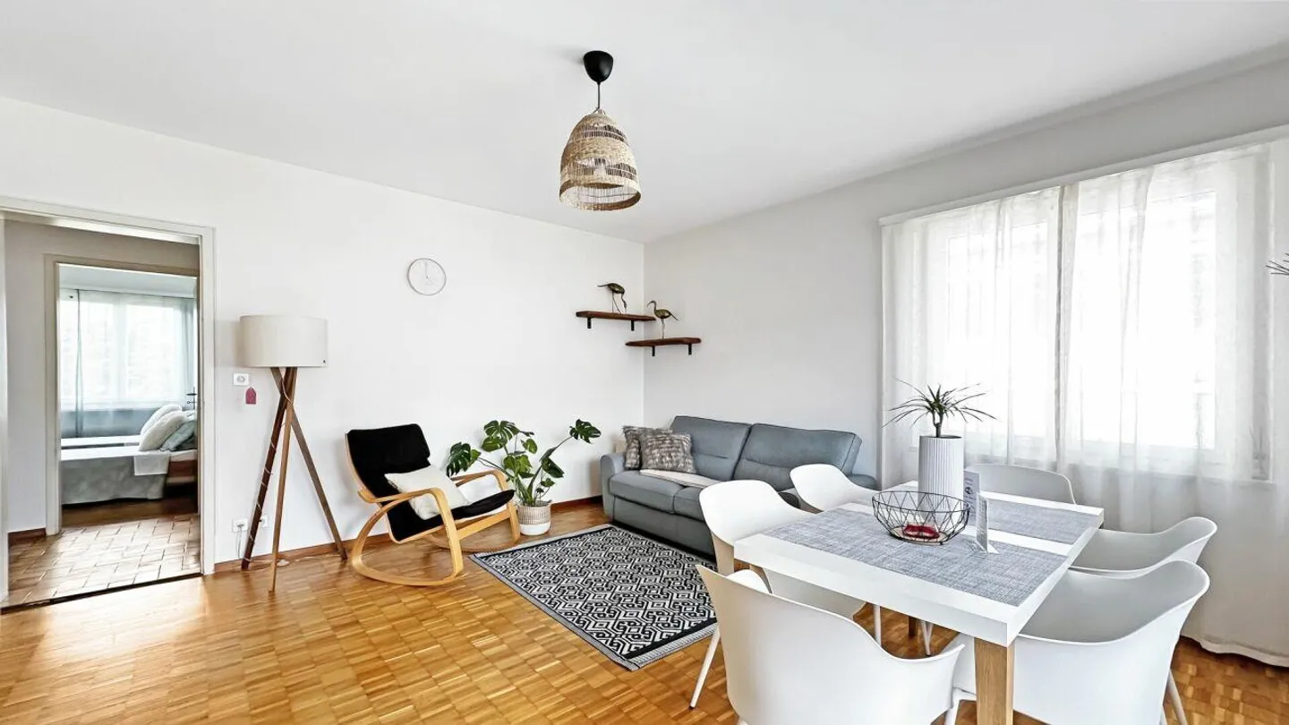 Appartamento moderno con vista montagne - Foto 3 di 10