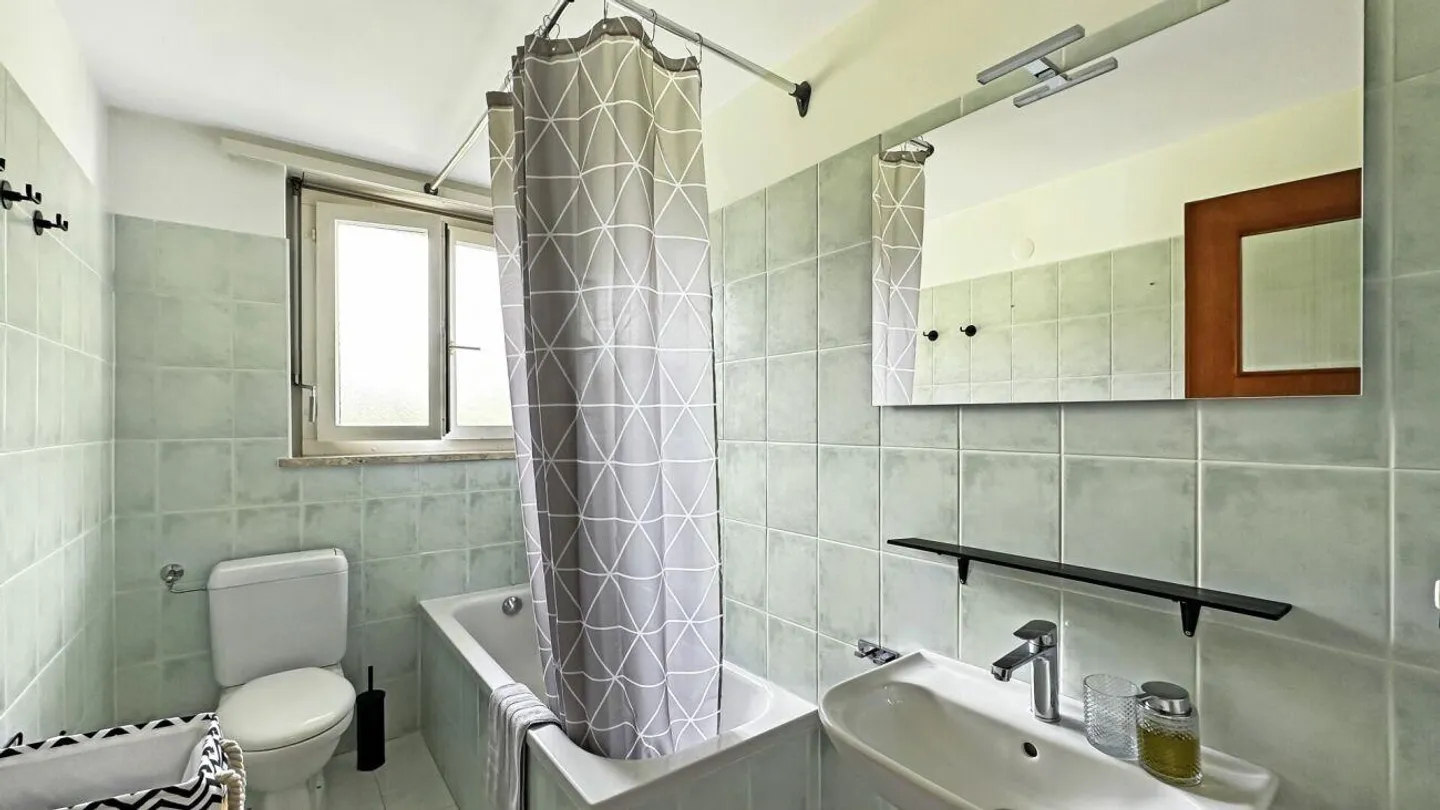 Appartamento moderno con vista montagne - Foto 9 di 10