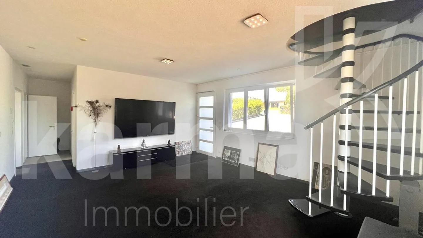 Spacieuse maison individuelle de 7,5 pièces - Foto 5 von 13