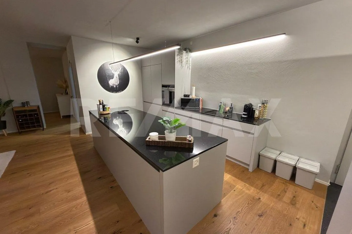 Appartamento moderno di 2,5 stanze in stile loft nel centro di Küblis - Foto 2 di 7