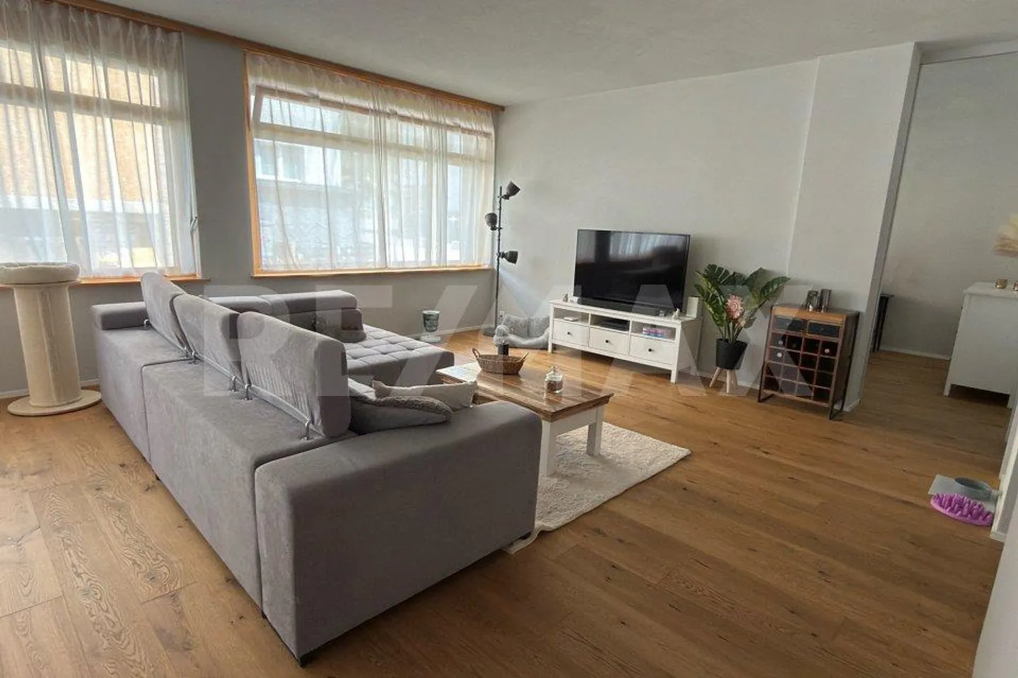 Appartamento moderno di 2,5 stanze in stile loft nel centro di Küblis - Foto 4 di 7