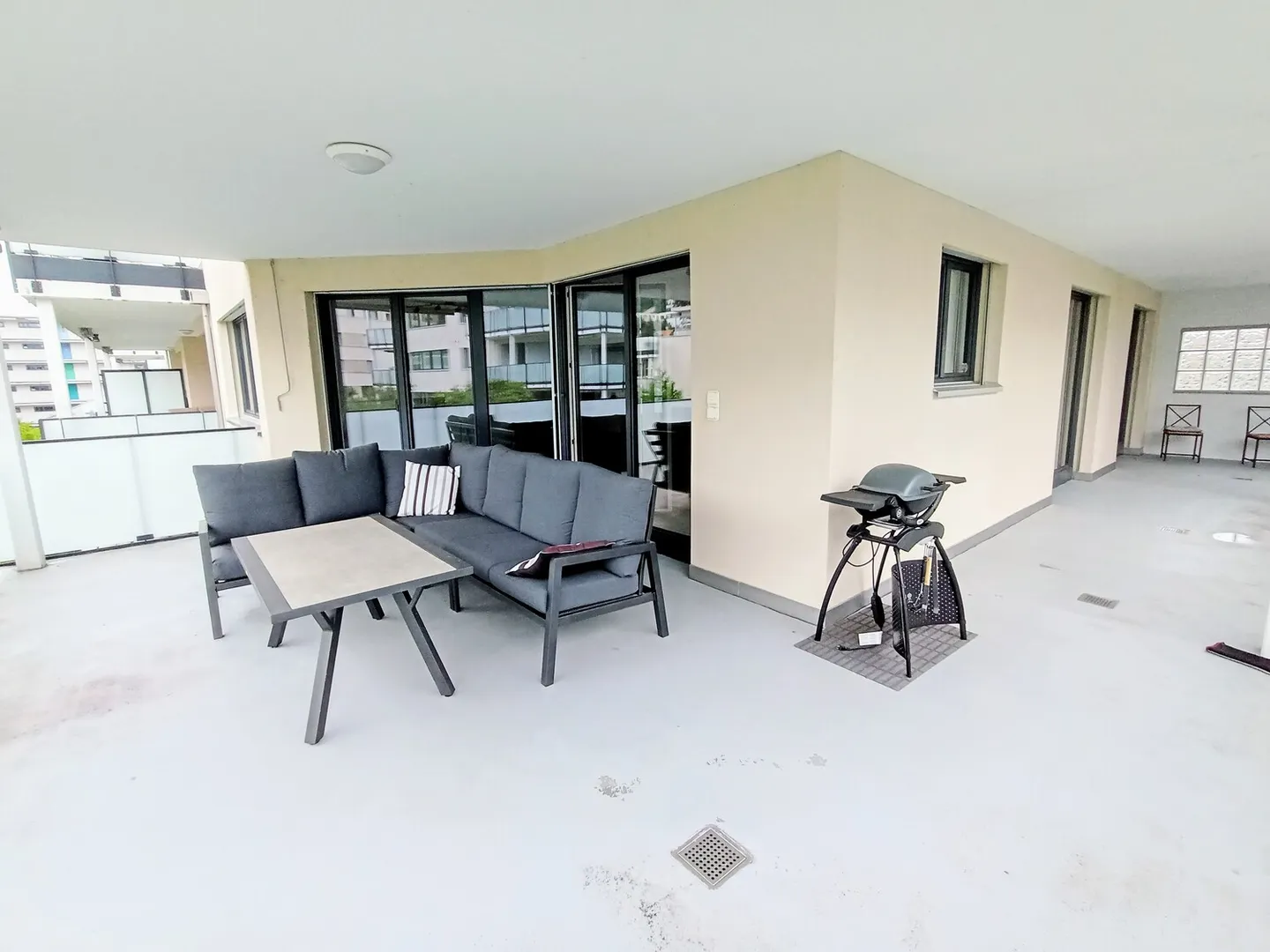 APPARTEMENT 3½ PIÈCES À EBIKON (LU), MEUBLÉ, TEMPORAIRE - Photo 10 sur 11