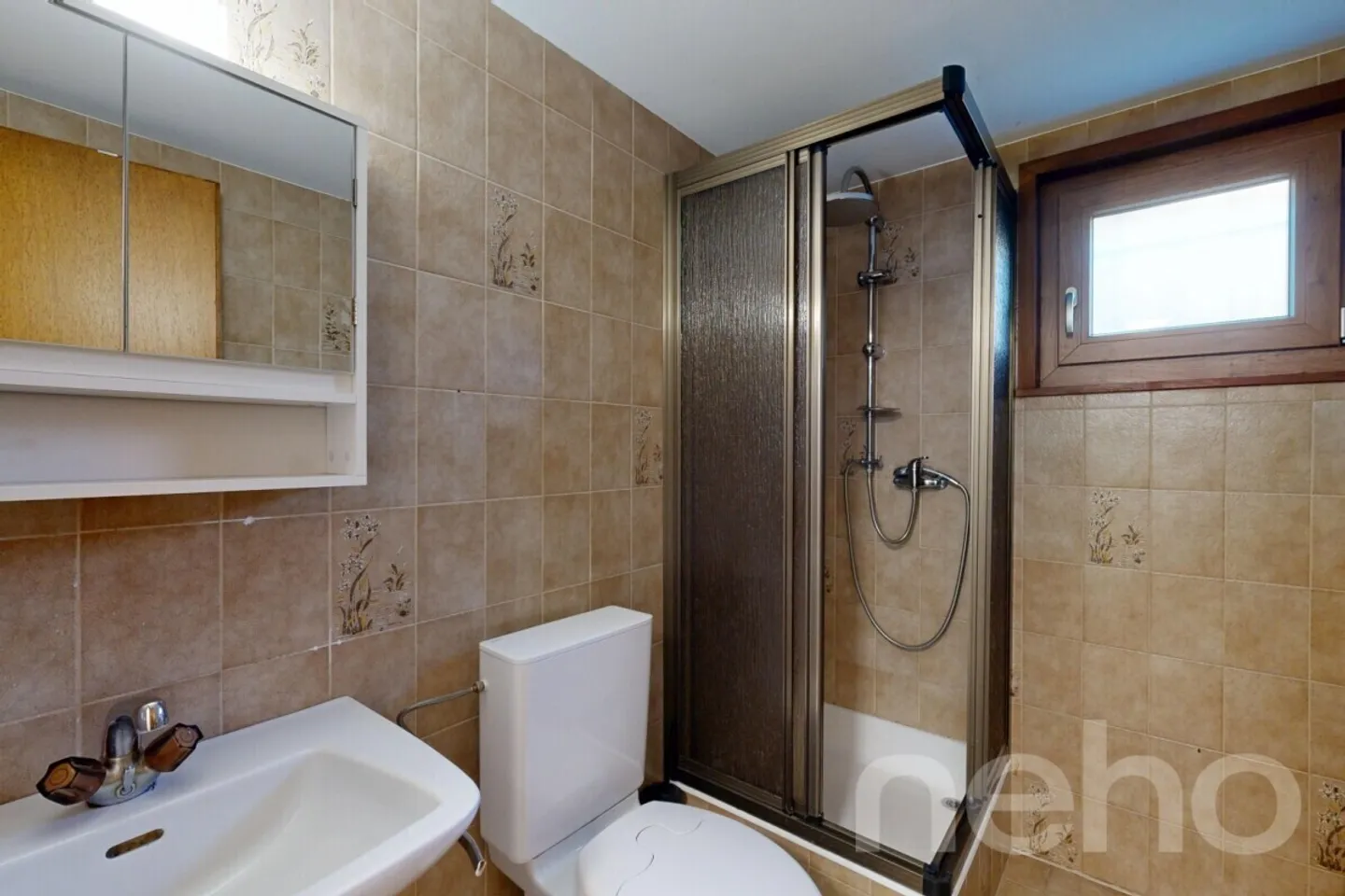 Casa familiare con 6 stanze - Foto 9 di 12