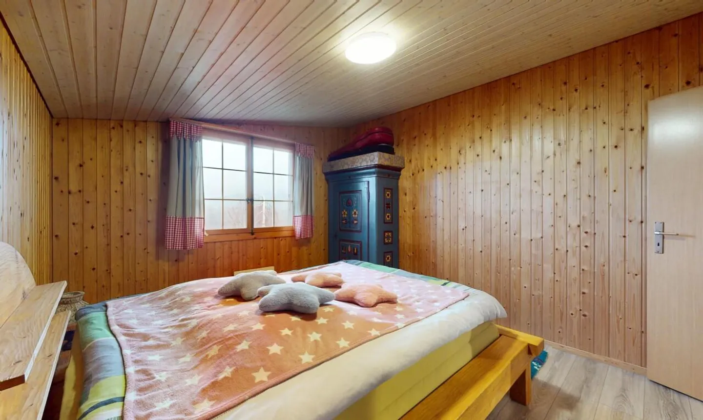 Incantevole casa unifamiliare con ampio spazio esterno - Foto 7 di 13