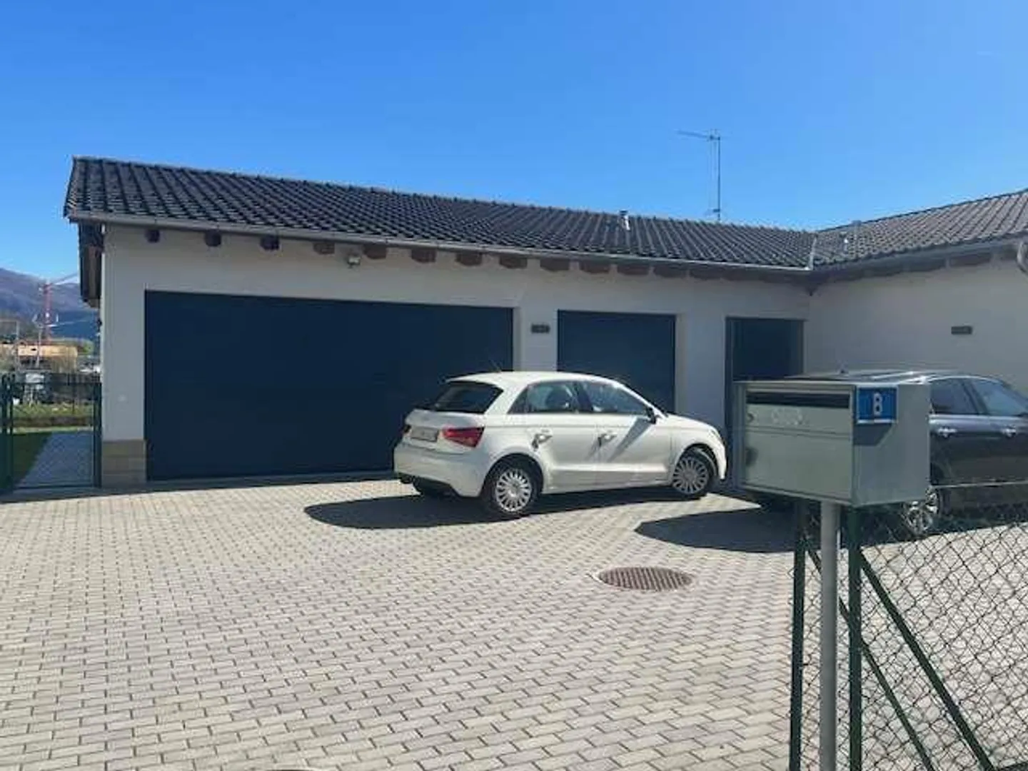 Exclusive modern villa on one level - Photo 2 of 7