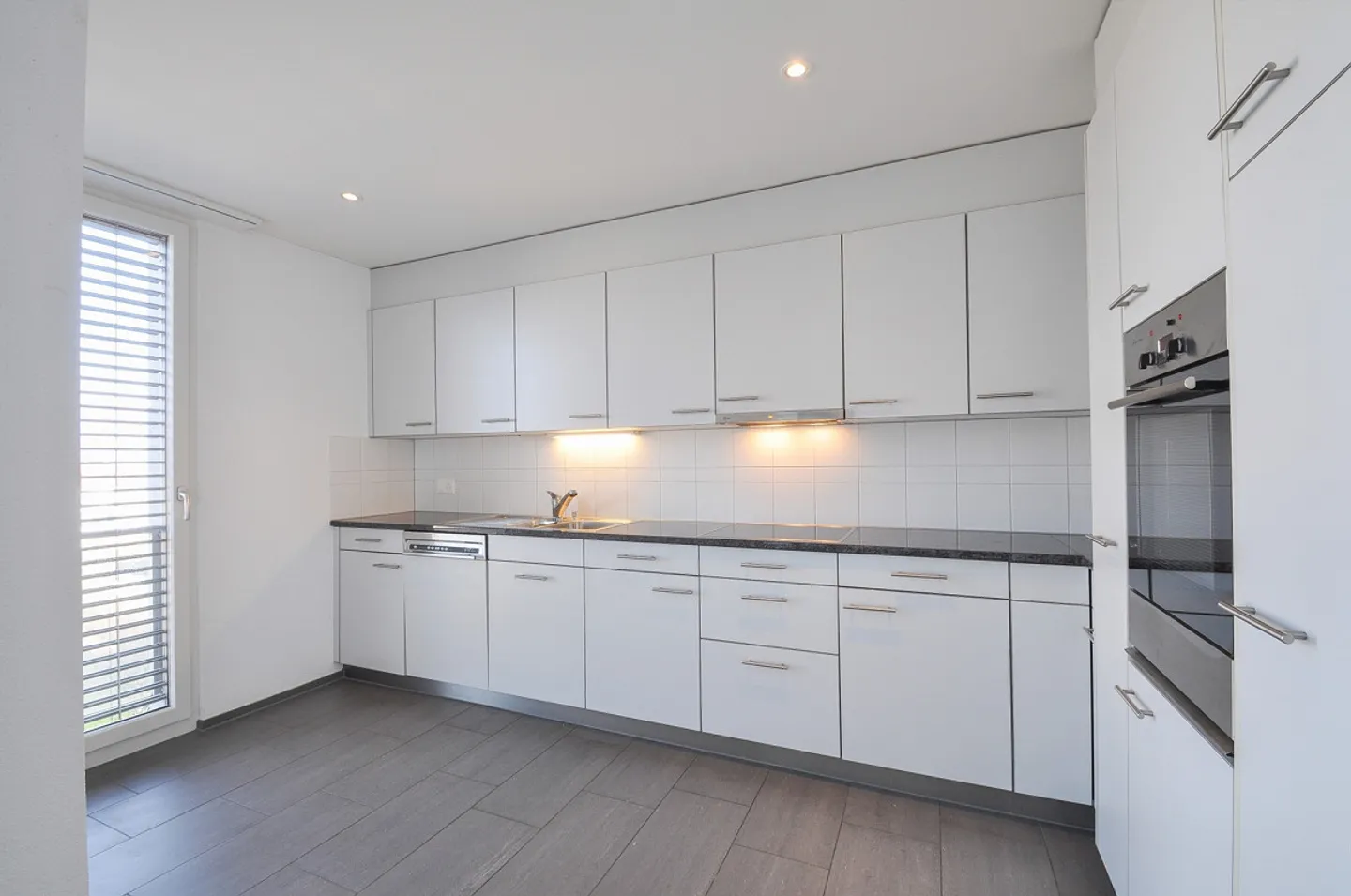 Appartamento duplex di 4,5 locali nel centro di Ettingen - Foto 7 di 12