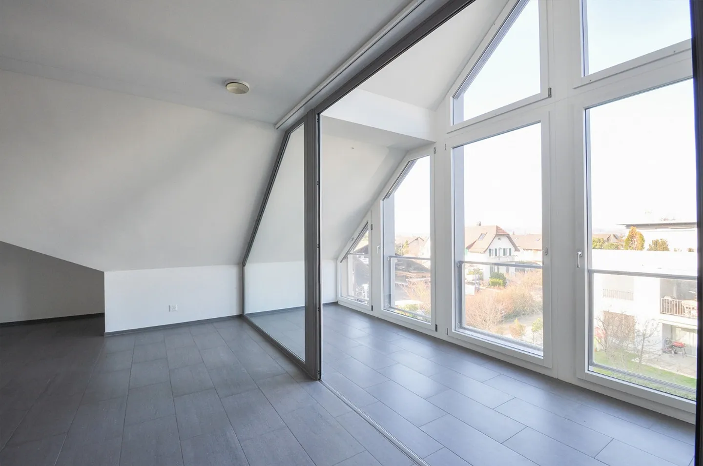 Appartamento duplex di 4,5 locali nel centro di Ettingen - Foto 8 di 12