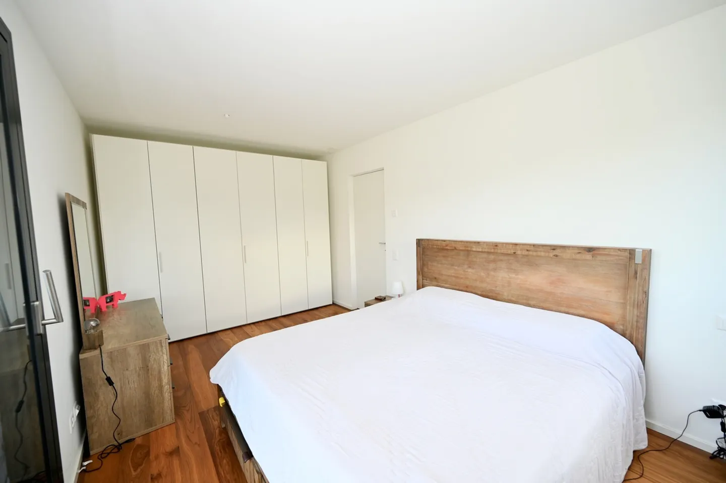 Villa Moderne avec Finitions Supérieures et Jardin - Photo 13 sur 20