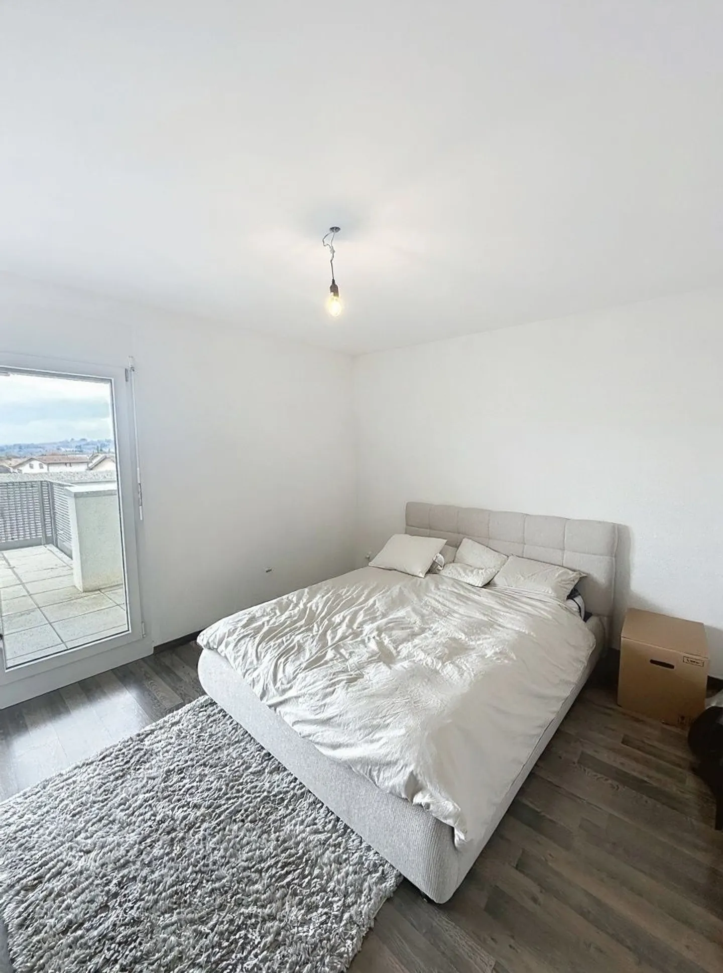 Penthouse with large balcony - Photo 4 of 5