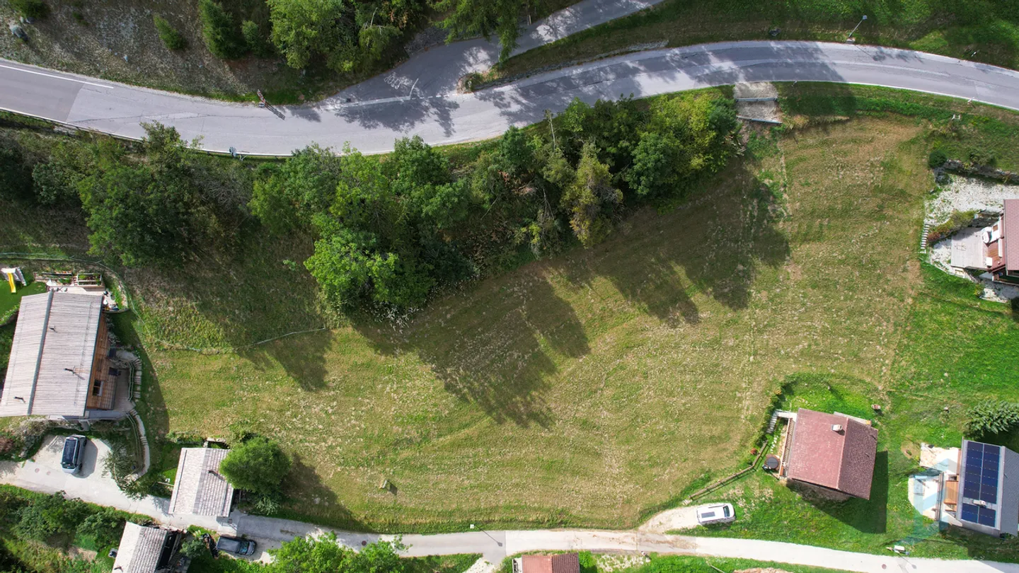 Terrain constructible à St-Jean - Photo 4 sur 9