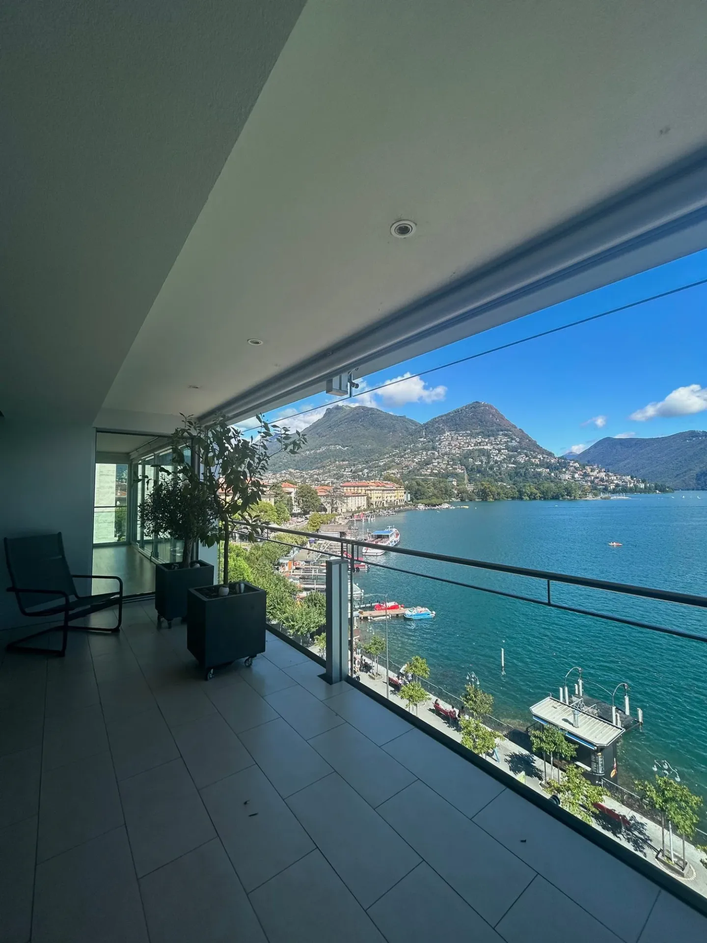 Appartamento elegante con vista lago - Foto 6 di 13