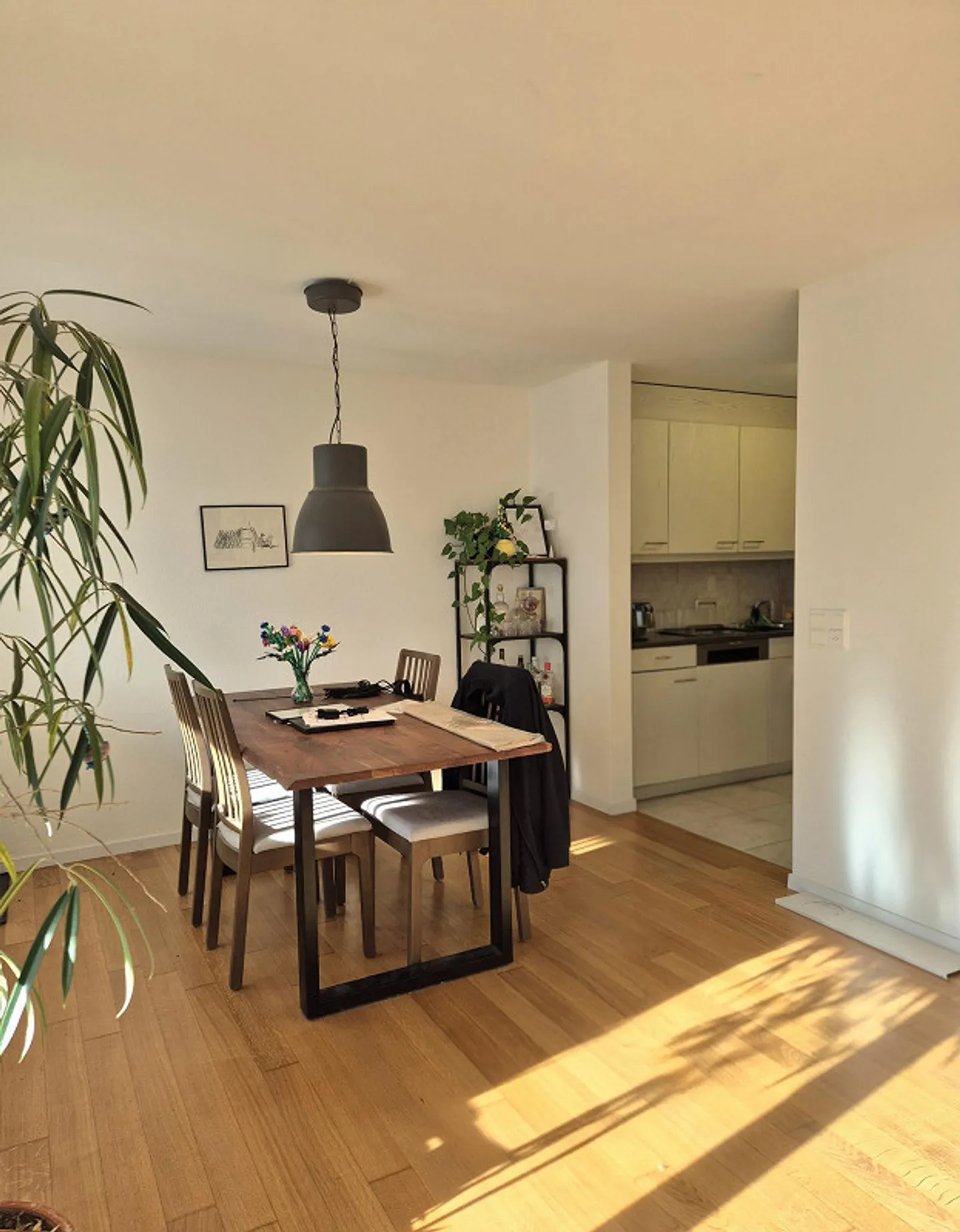 Appartamento centrale di 3½ locali con ampia terrazza - Foto 2 di 8