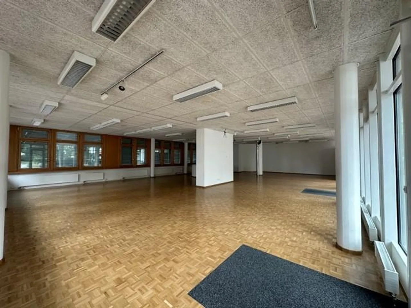 Central Retail Space with Display Window - Photo 2 of 7