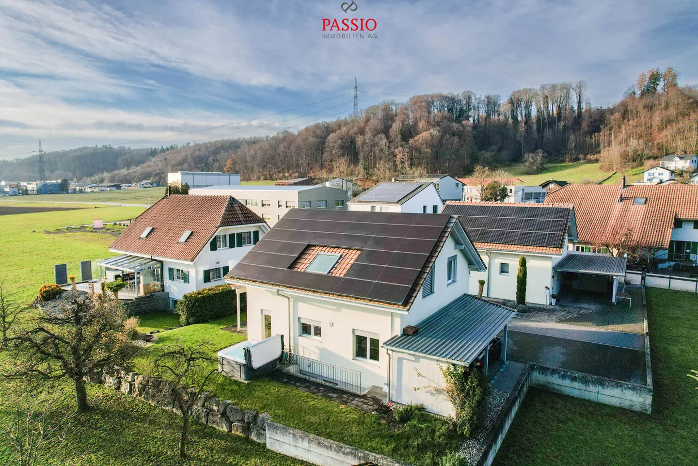 Casa unifamiliare di 5,5 stanze ben curata in una posizione privilegiata - Foto 28 di 31