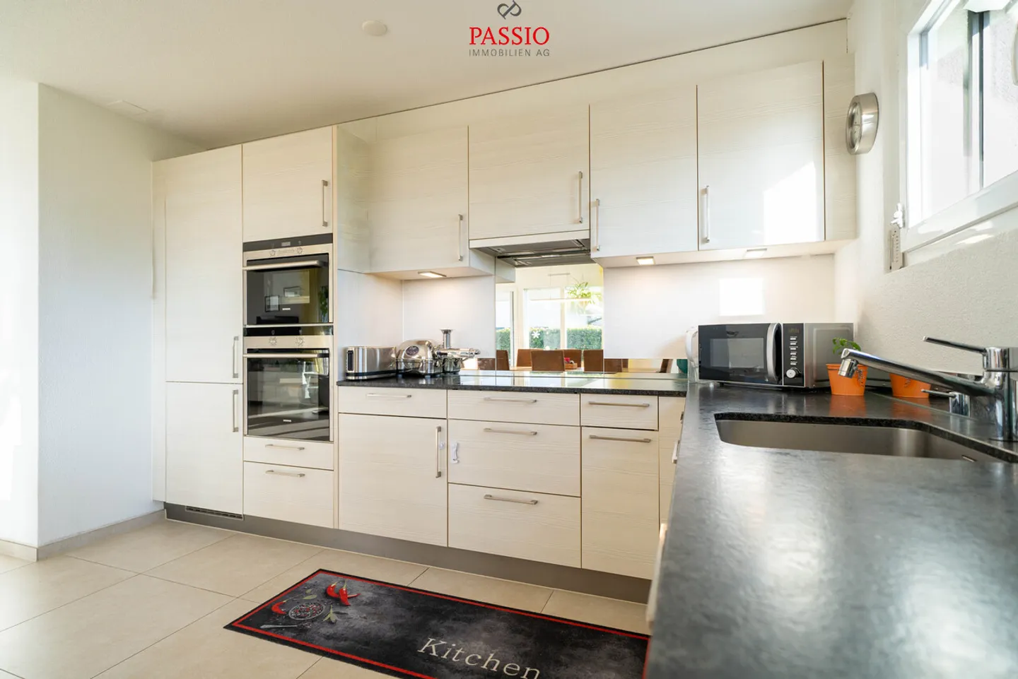 Casa unifamiliare di 5,5 stanze ben curata in una posizione privilegiata - Foto 10 di 31