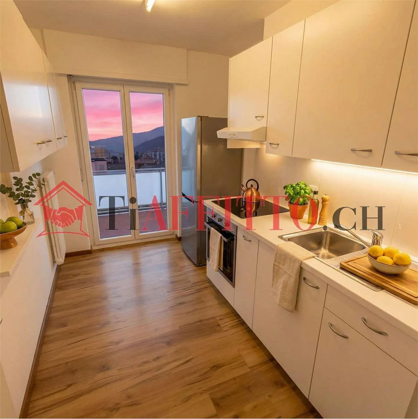 3.5 CASLANO A FEW STEPS FROM THE LAKE - Photo 4 of 7