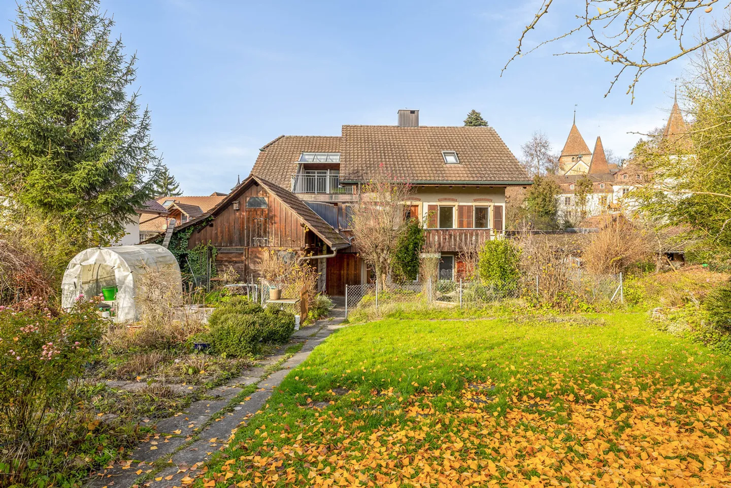 Maison spacieuse pour des concepts de vie individuels - Photo 12 sur 13