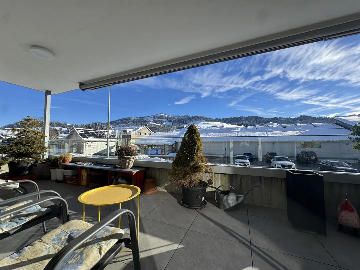 appartement lumineux de 4,5 pièces - Photo 4 sur 12