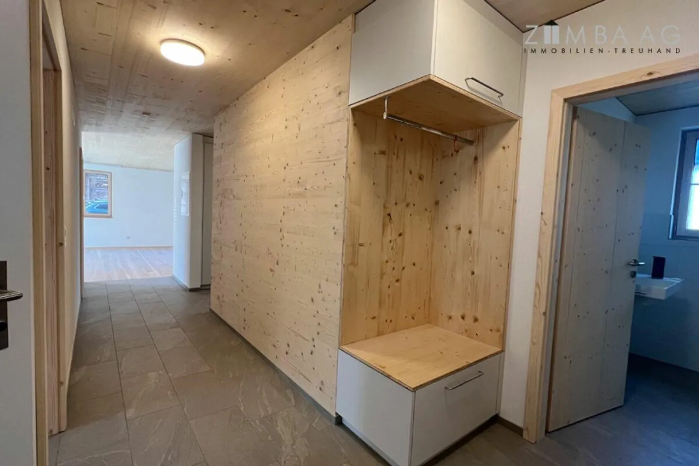 In campagna, in una nuova casa trifamiliare con ascensore - Foto 11 di 13