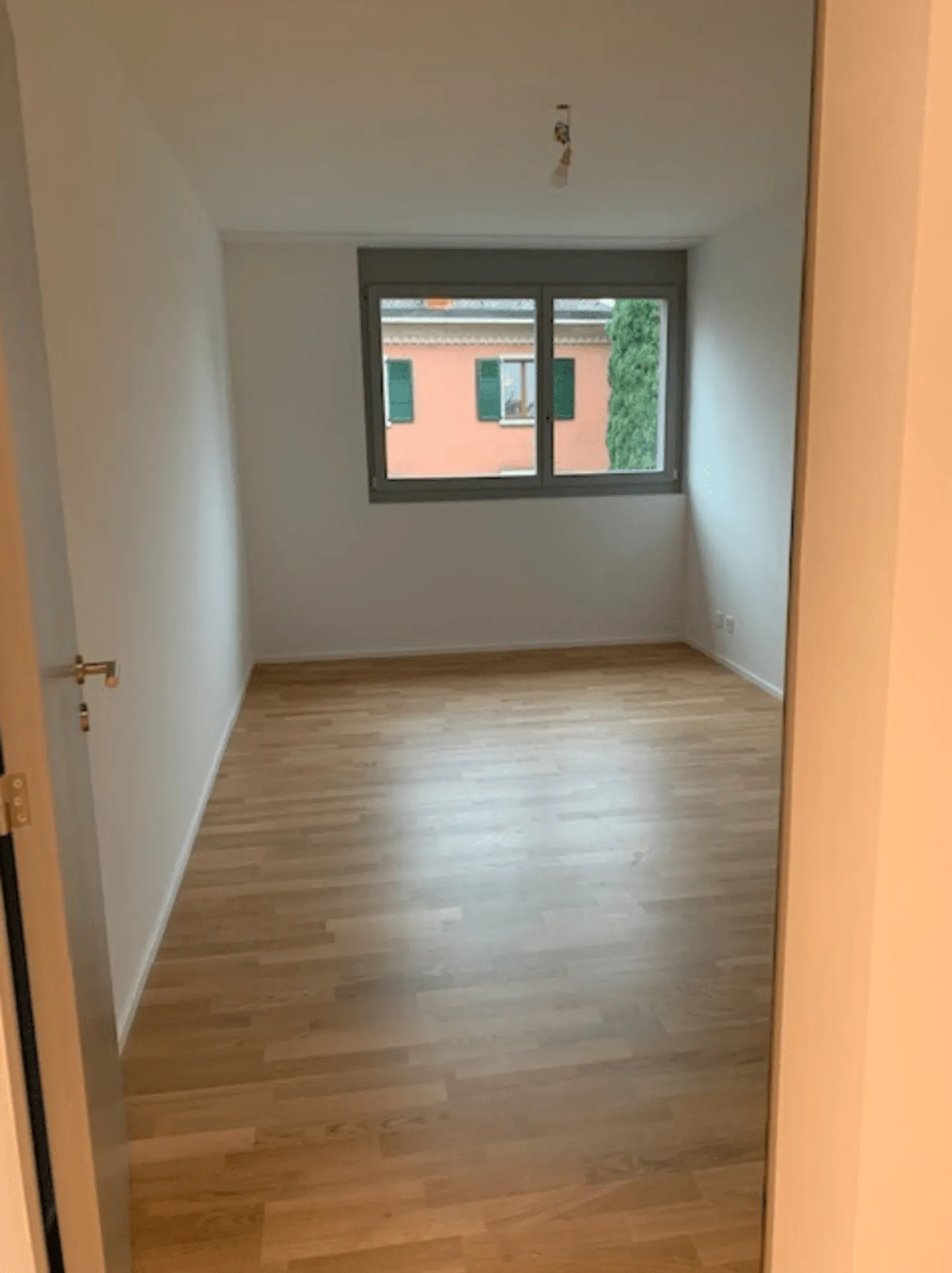 CORSEAUX - CHEMIN DES AGÎTES 7 - MAGNIFICO APPARTAMENTO DI 5.5 - Foto 6 di 7