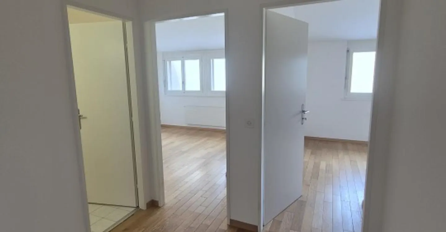 4-room apartment on the 3rd floor in a green setting in Cologny - Photo 8 of 12