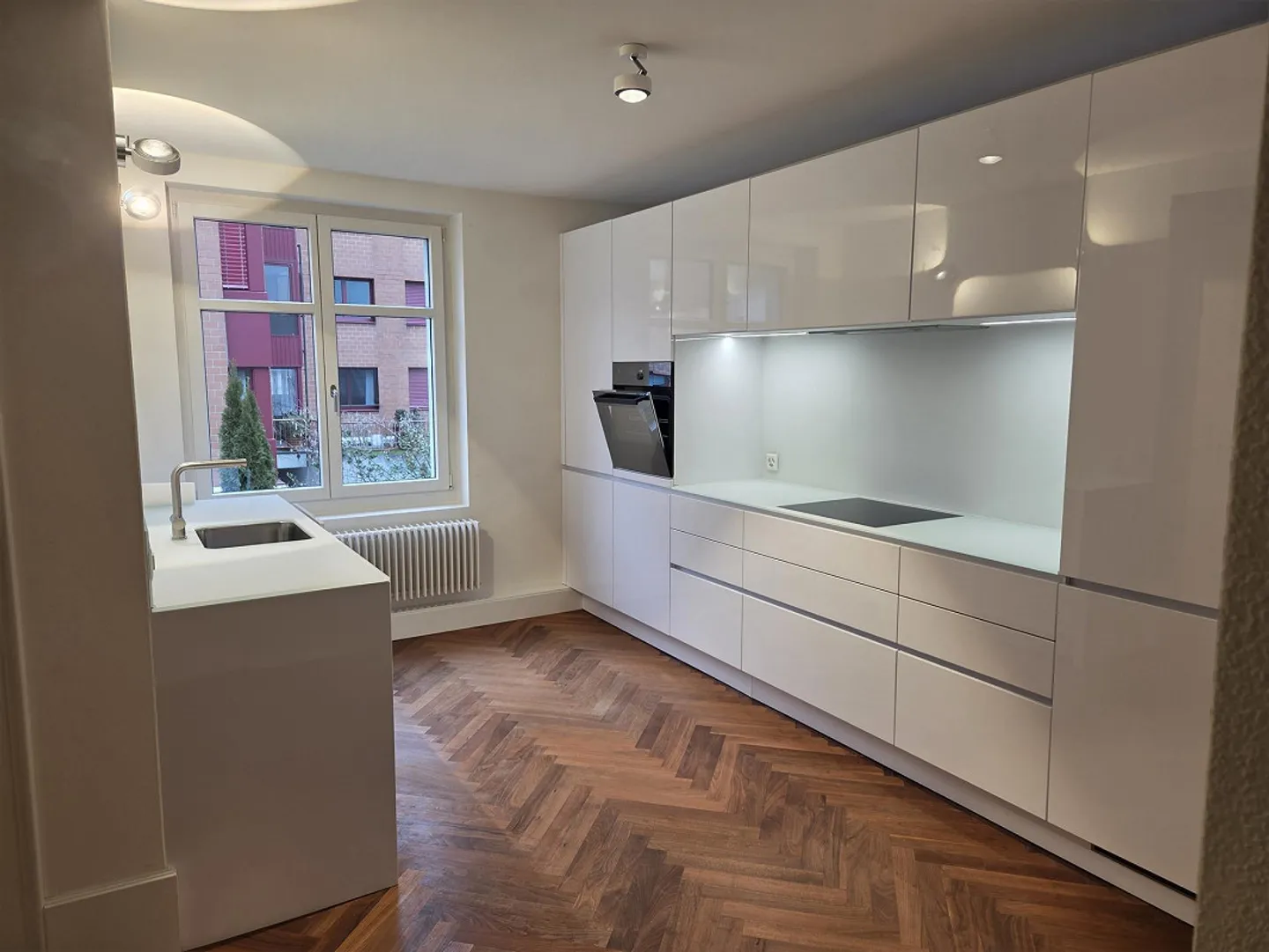 Appartement de haute qualité dans un emplacement central - Photo 2 sur 5