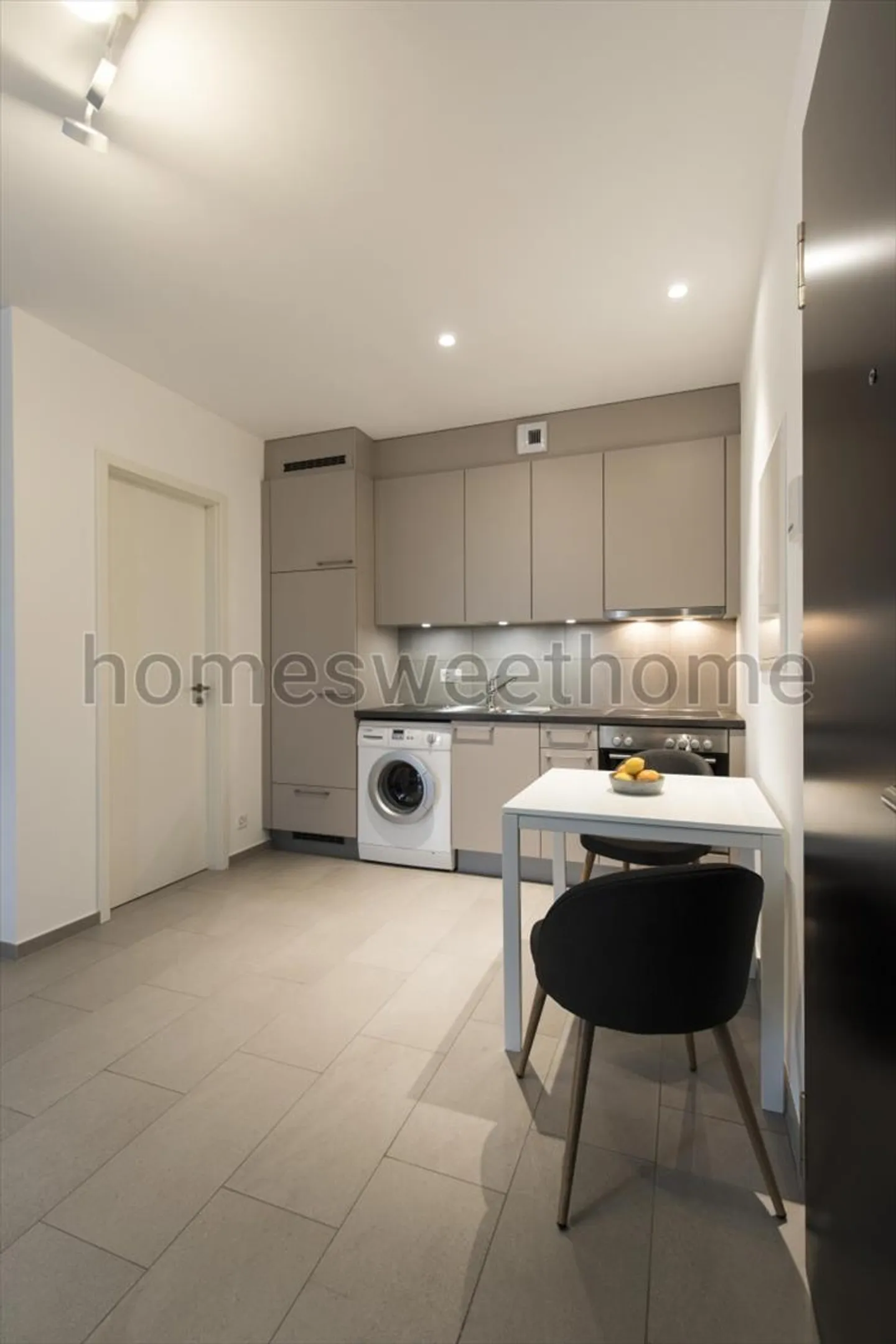 Luminoso appartamento - Foto 4 di 6