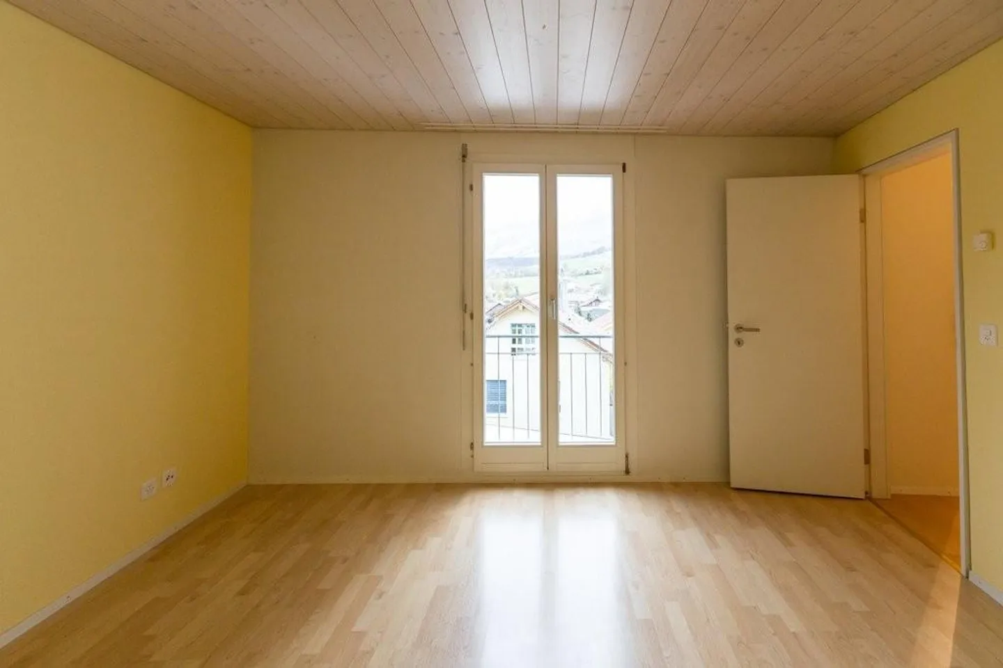 Beautiful 5.5-room maisonette apartment with stunning views - Photo 5 of 12