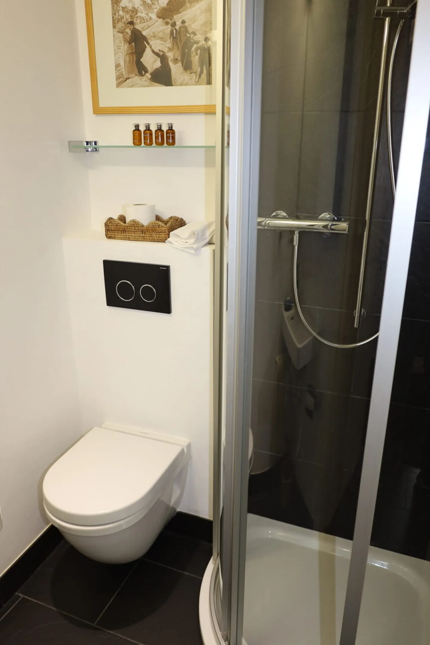 For rent, a charming 3.5-room apartment in Crans-Montana - Photo 2 of 17