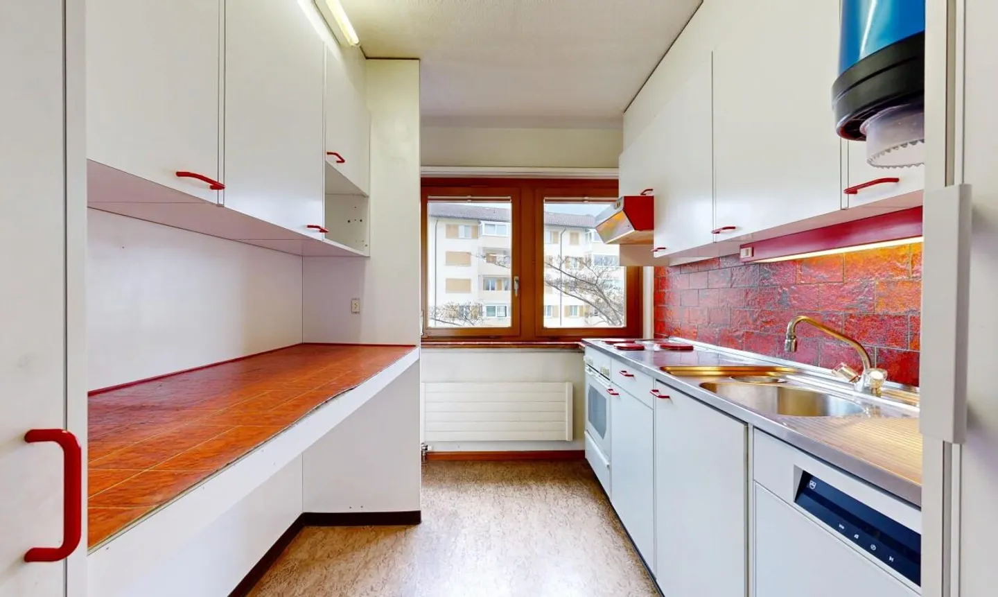 Appartement 4.5 pièces avec beaucoup de potentiel à Uznach - Photo 8 sur 11