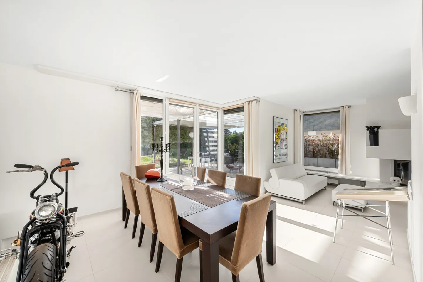 Architect-designed house in the heart of the Geneva countryside, Left Bank - Photo 7 of 19