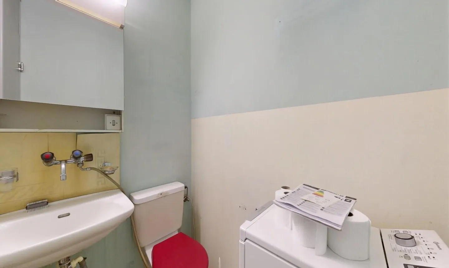 Appartement 4.5 pièces avec beaucoup de potentiel à Uznach - Photo 9 sur 11