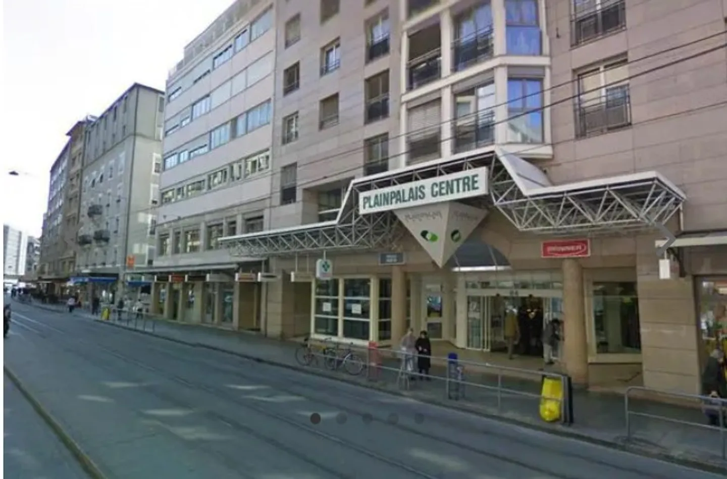 Spazio uffici di 350 m² con aree vetrate e cucina aperta - Foto 1 di 1