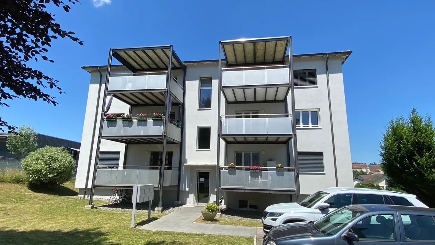 Charmantes Apartment mit Terrasse - Foto 1 von 18